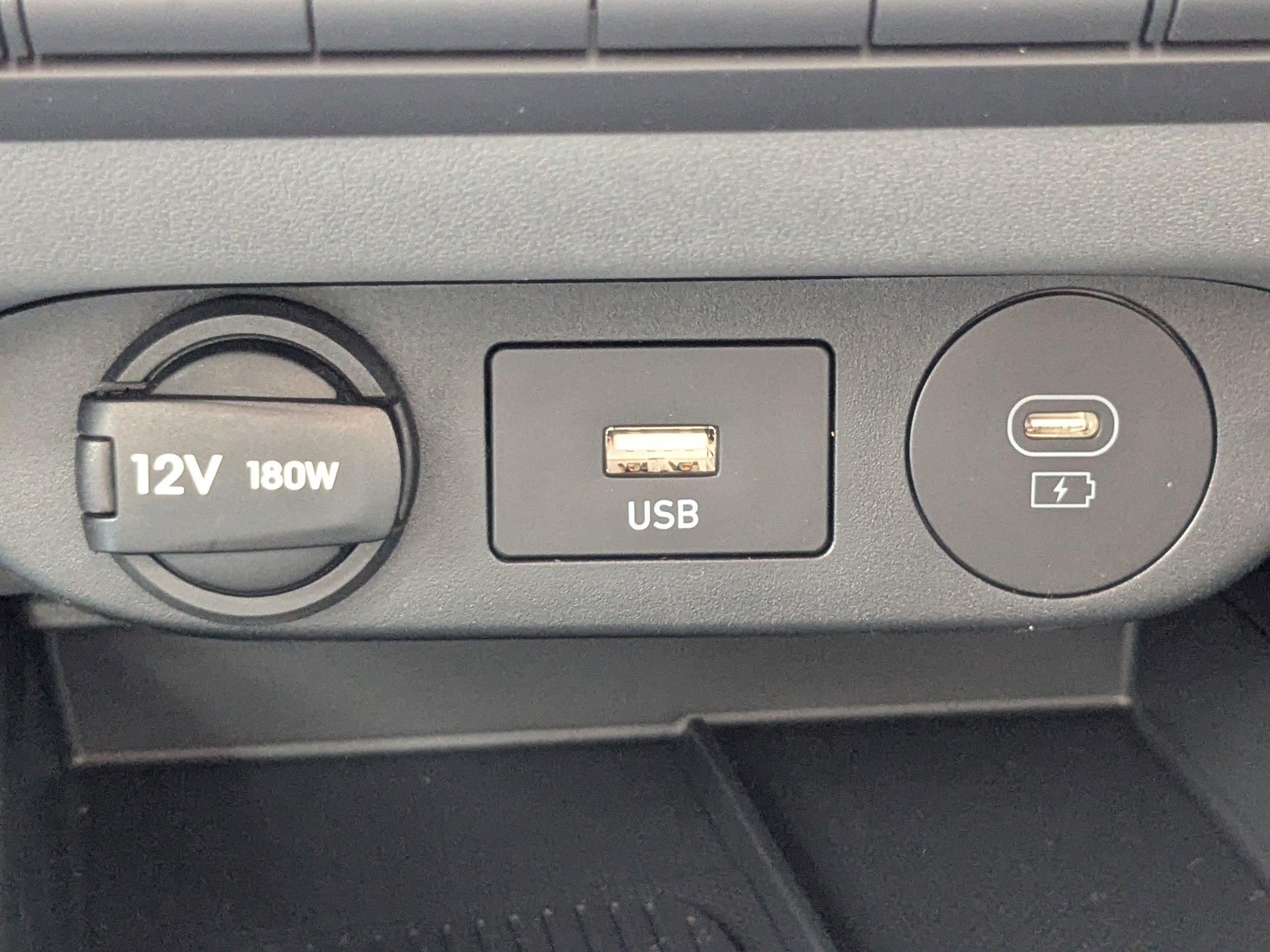 New 2025 Hyundai Elantra SEL image 21