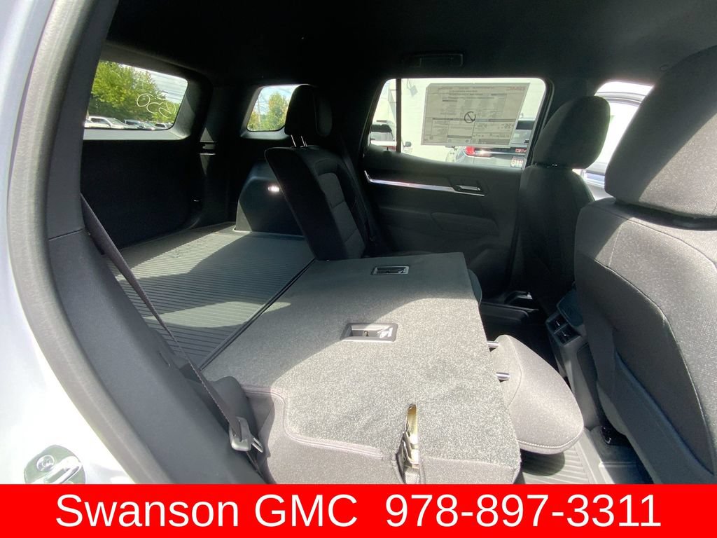 New 2027 GMC Terrain Elevation w/ LPO, Floor Liner Package AWD/4WD image 30