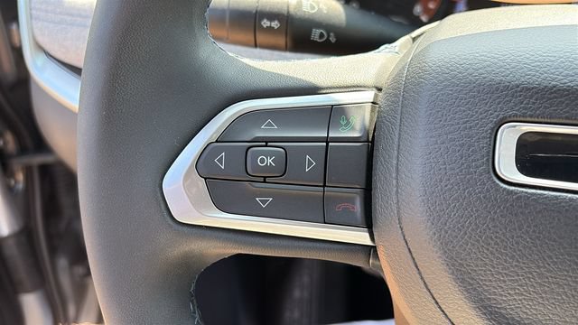 Used 2022 Jeep Compass Latitude AWD/4WD image 12
