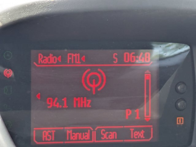 Used 2013 Ford Fiesta SE image 5