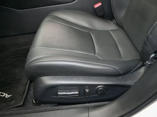 Used 2024 Honda Accord Touring image 13