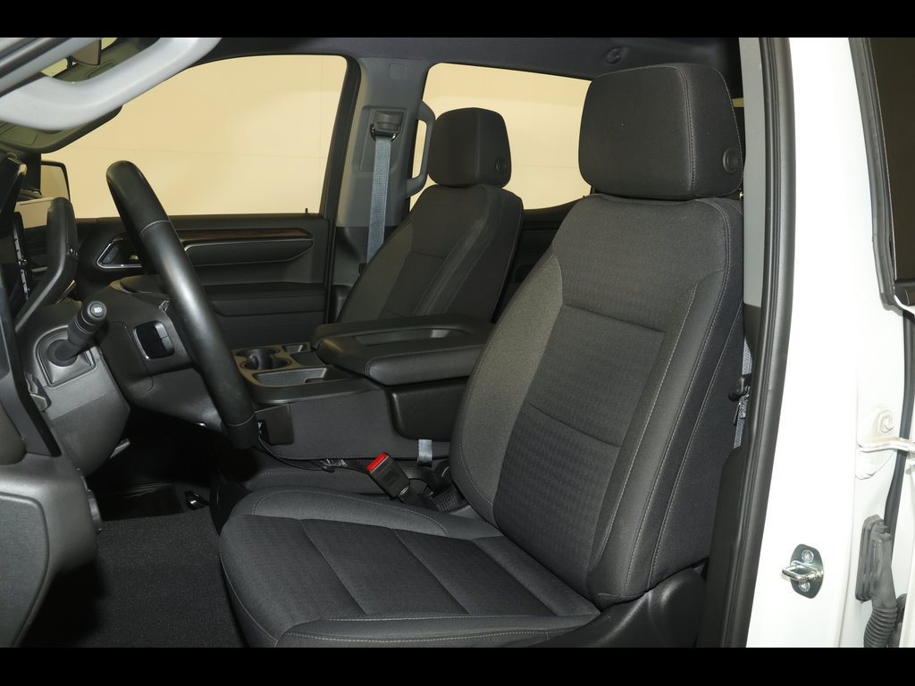 Used 2023 Chevrolet Silverado 1500 LT AWD/4WD image 25