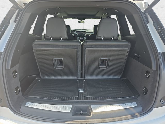 Used 2025 Cadillac XT6 Sport w/ LPO, Floor Liner Package image 13