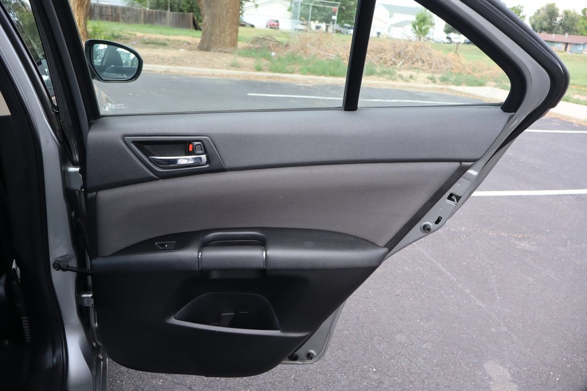 Used 2011 Suzuki Kizashi SE AWD/4WD image 25