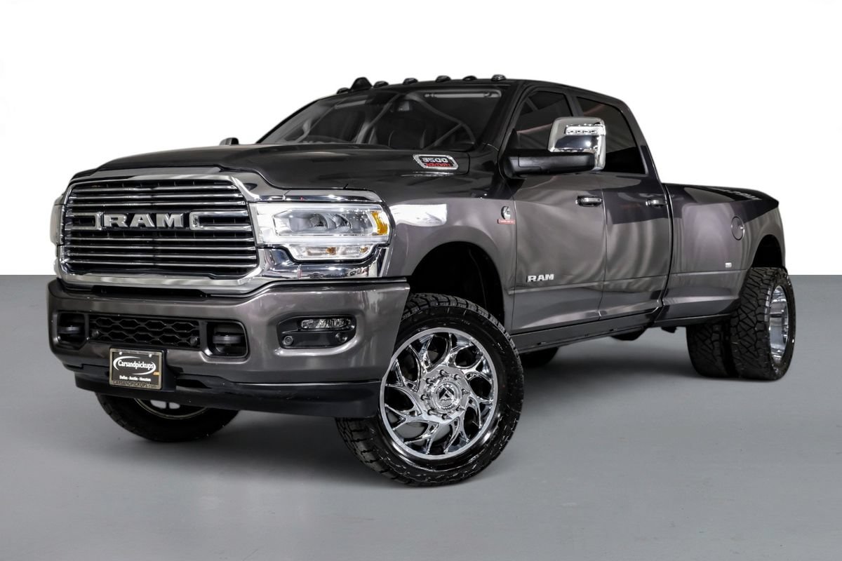 Used 2024 RAM 3500 Laramie AWD/4WD image 4