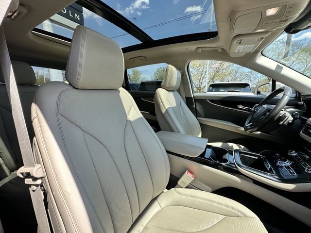 Certified 2023 Lincoln Nautilus Reserve w/ Equipment Group 202A image 35