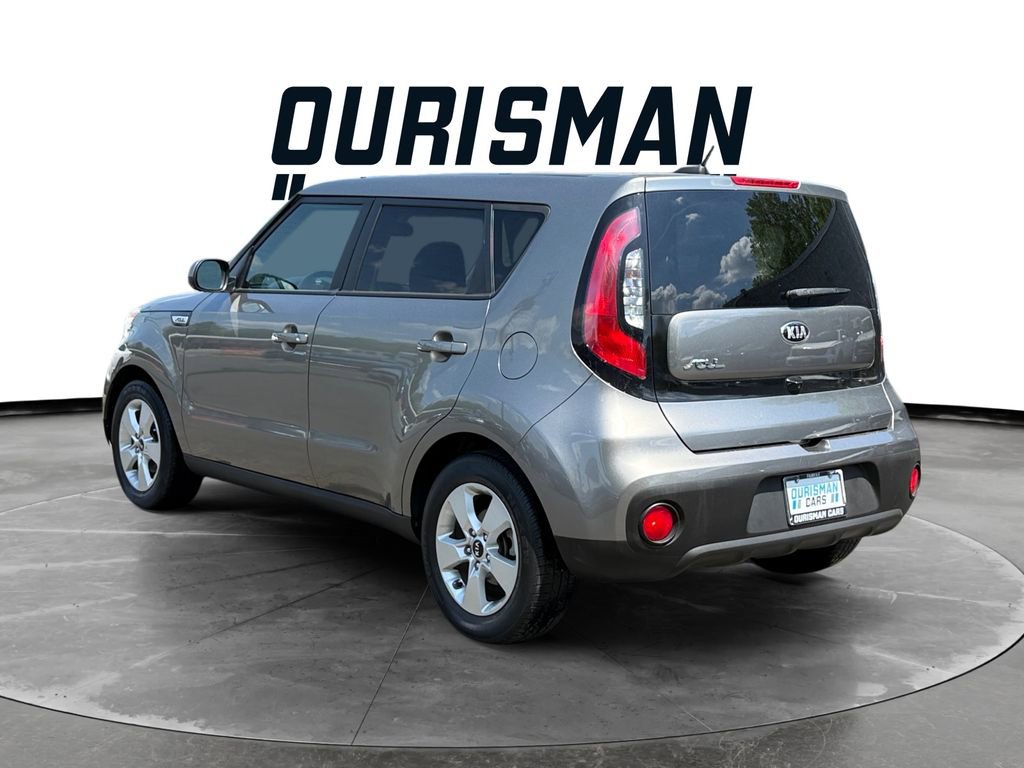 Used 2018 Kia Soul w/ Convenience Package FWD image 4