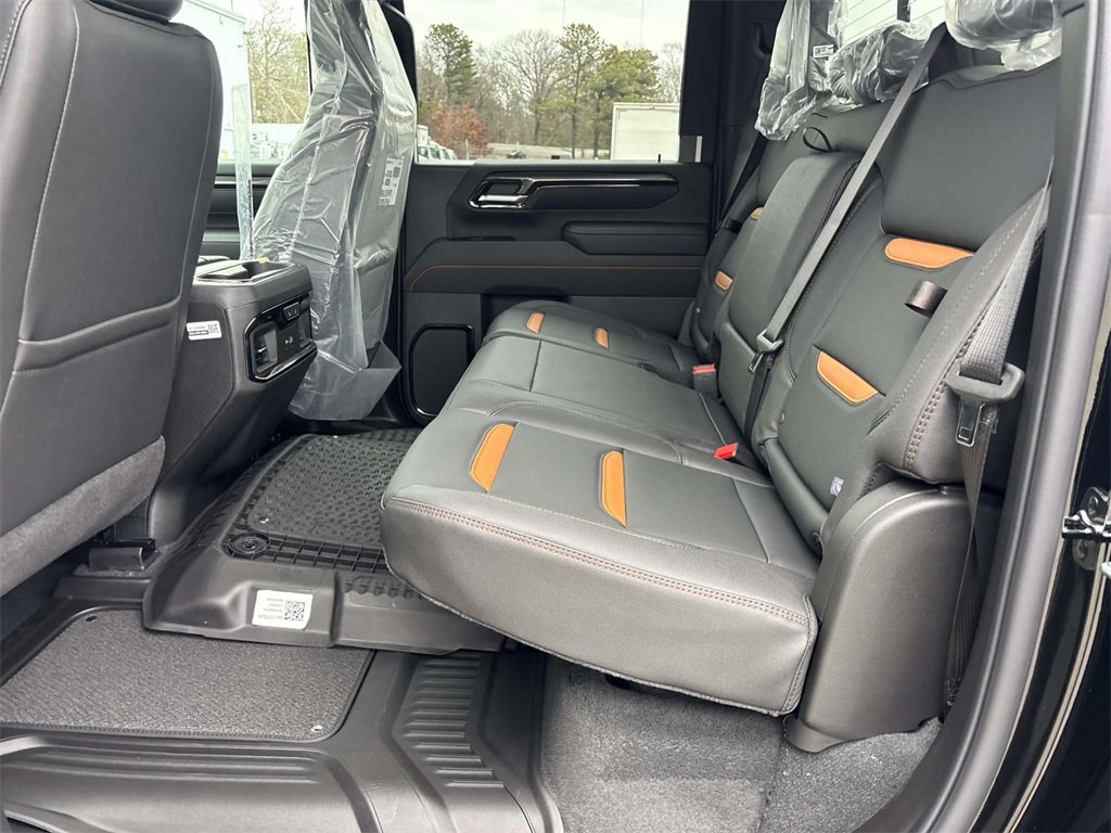 New 2026 GMC Sierra 3500 AT4 w/ AT4 Premium Plus Package image 8
