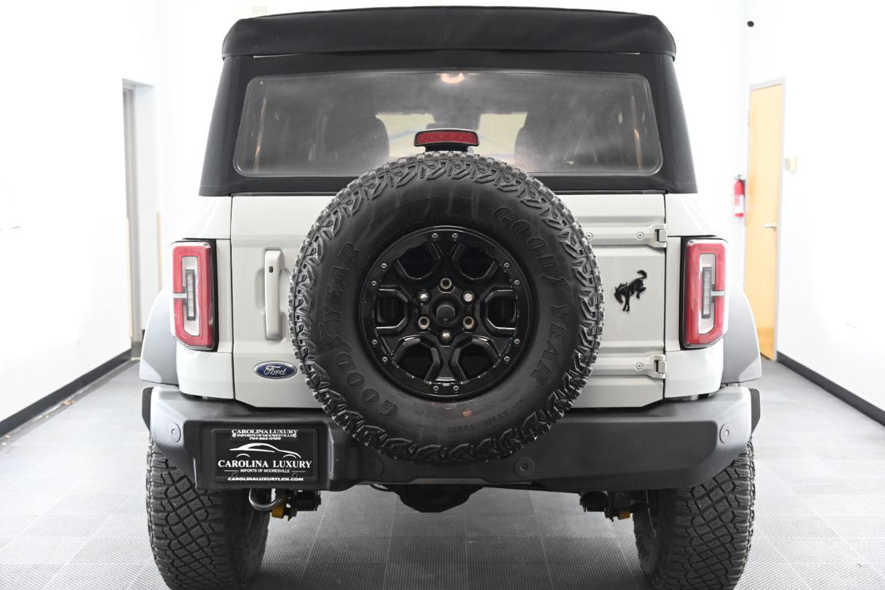 Used 2021 Ford Bronco Wildtrak image 3