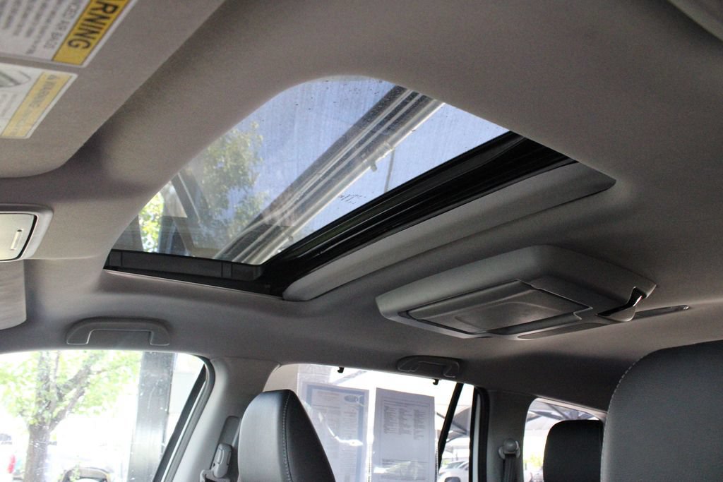 Used 2022 Honda Pilot Touring image 5