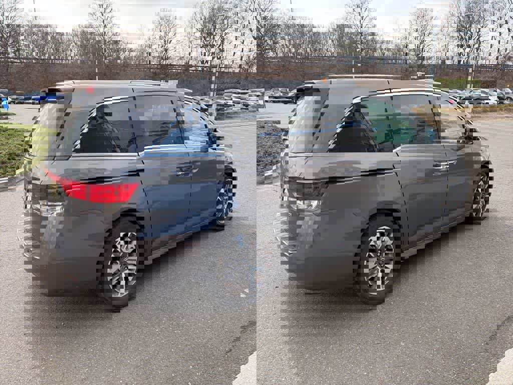 Used 2014 Honda Odyssey Touring image 13