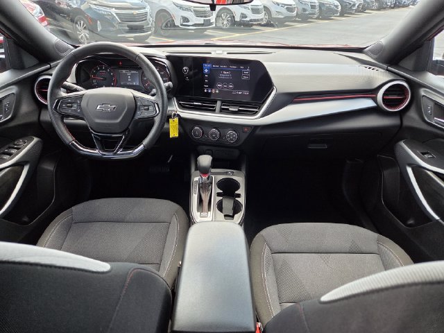 Certified 2024 Chevrolet Trax RS FWD image 14