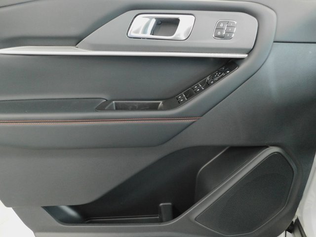 New 2026 Ford Explorer ST image 11