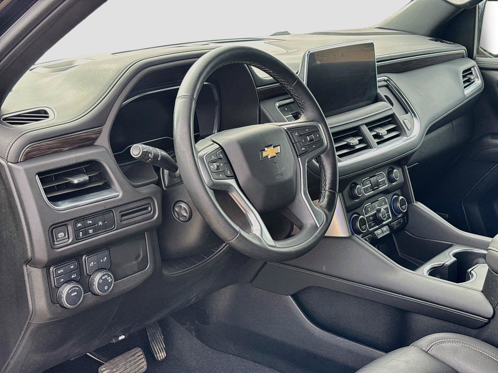 Used 2024 Chevrolet Tahoe LT w/ Luxury Package AWD/4WD image 24