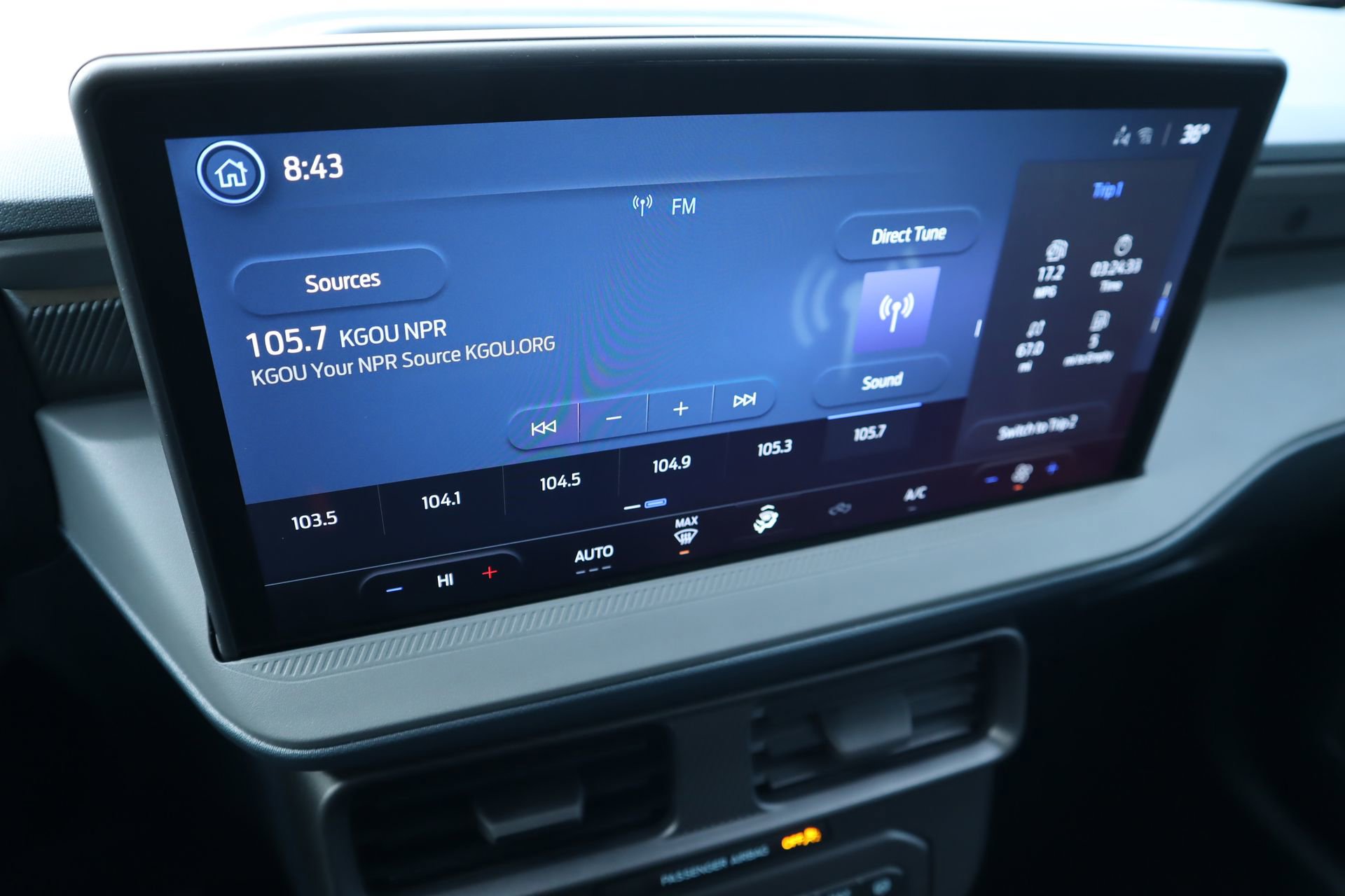 New 2026 Ford Maverick XL image 5