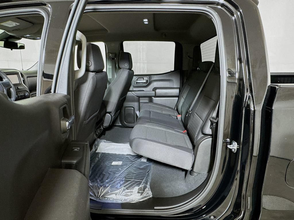 New 2026 Chevrolet Silverado 1500 Custom w/ Turbomax Blackout Package AWD/4WD image 13