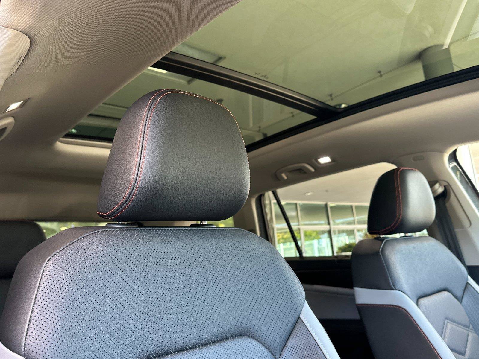 New 2026 Volkswagen Atlas Peak Edition AWD/4WD image 17