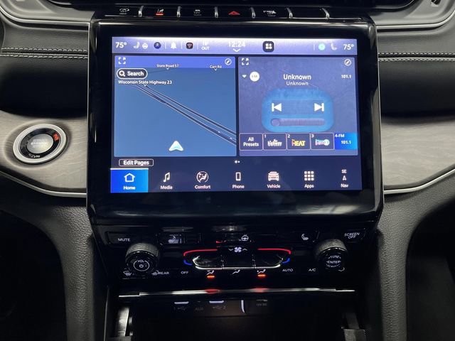 New 2025 Jeep Grand Cherokee Limited image 9