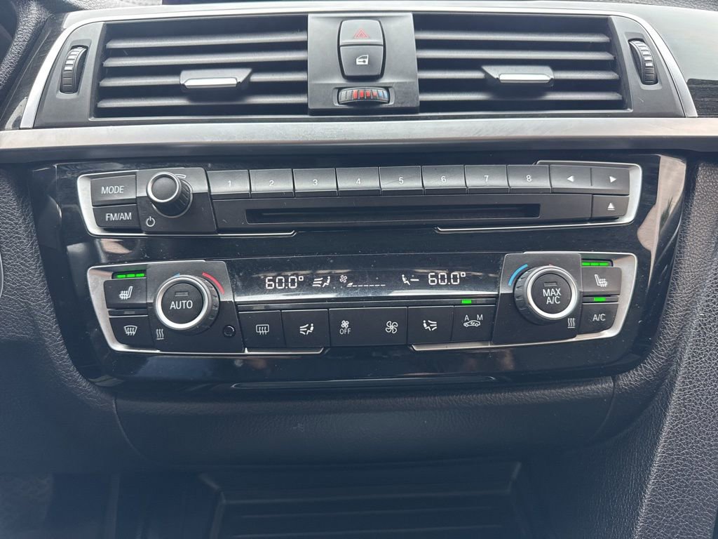 Used 2018 BMW 330i xDrive Sedan w/ Convenience Package AWD/4WD image 22