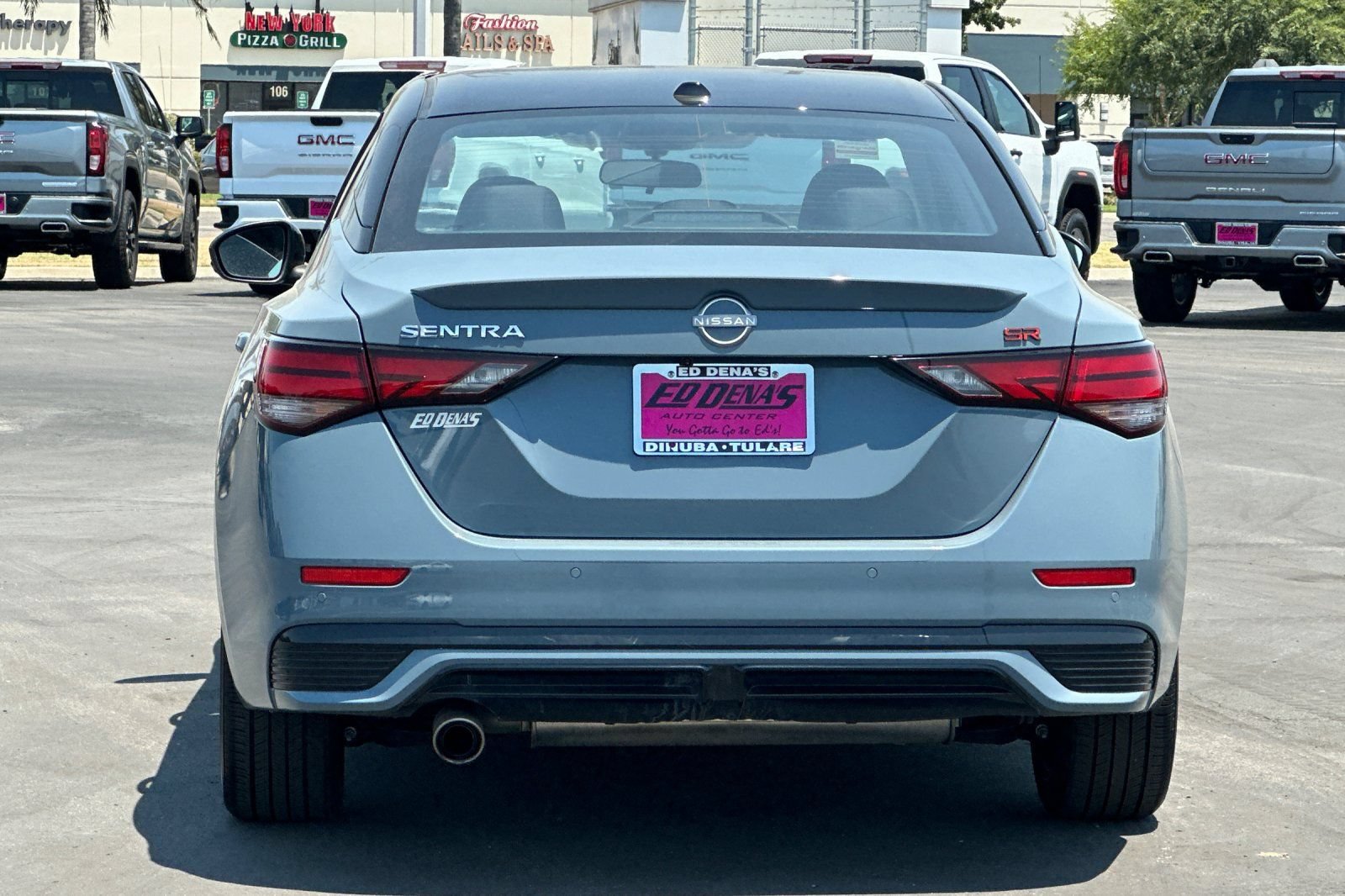 Used 2025 Nissan Sentra SR w/ Trunk Package FWD image 6