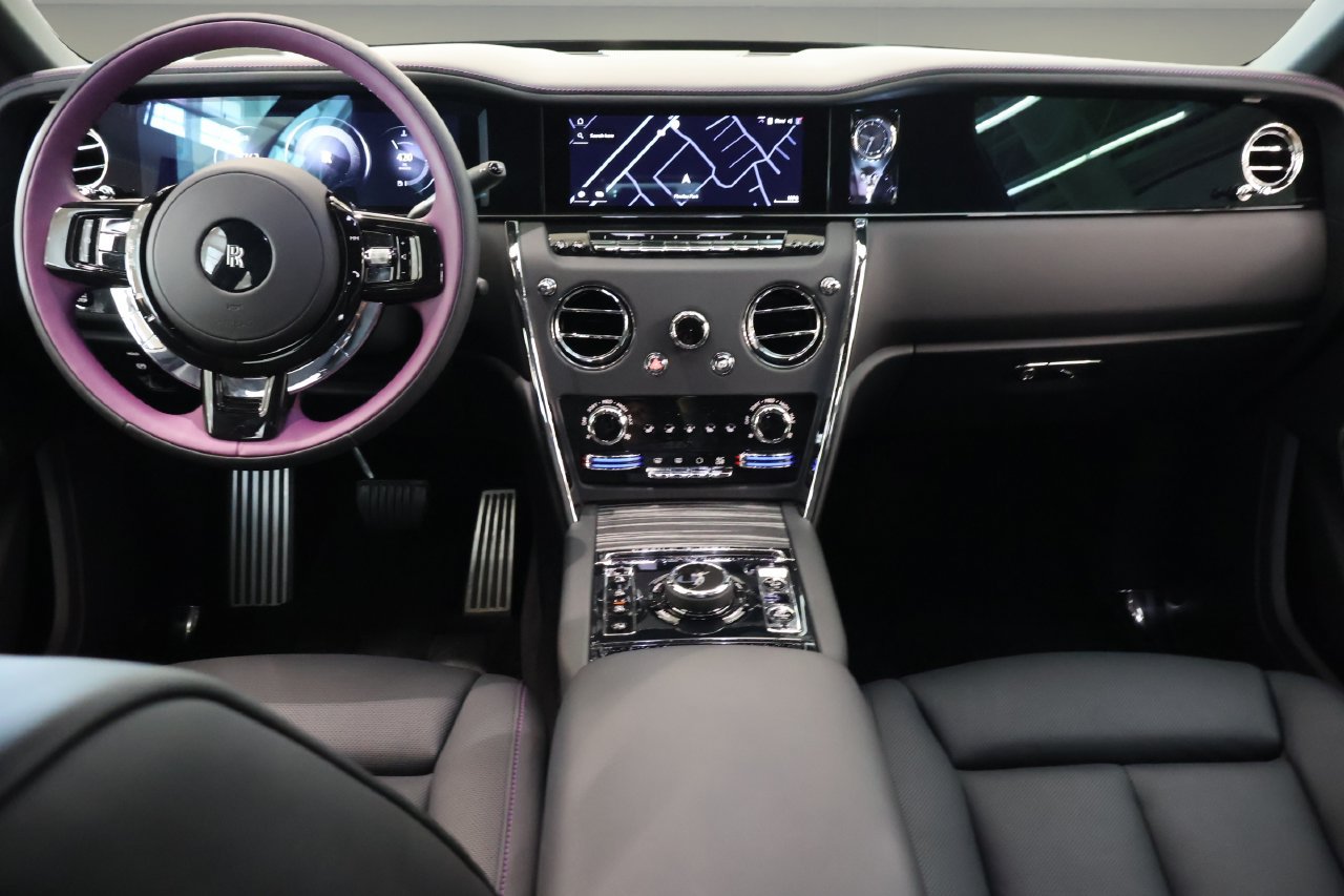New 2026 Rolls-Royce Cullinan w/ Cullinan Package AWD/4WD image 4
