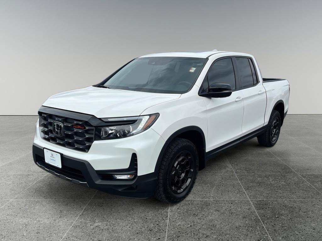 Certified 2025 Honda Ridgeline TrailSport+ image 3
