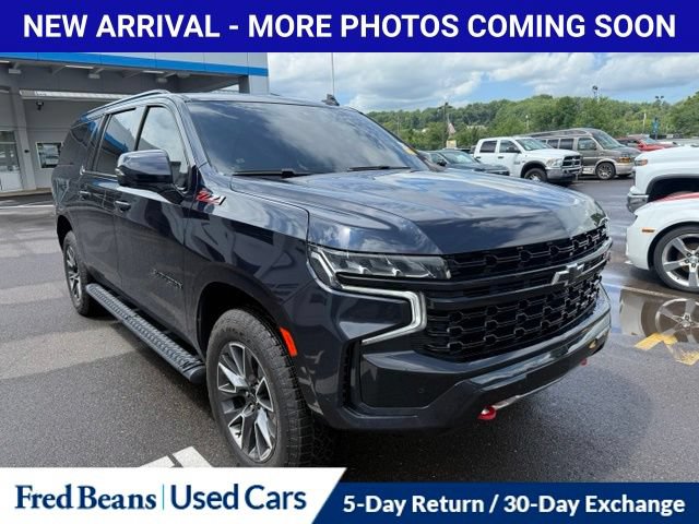 Used 2023 Chevrolet Suburban Z71 w/ Luxury Package AWD/4WD image 1