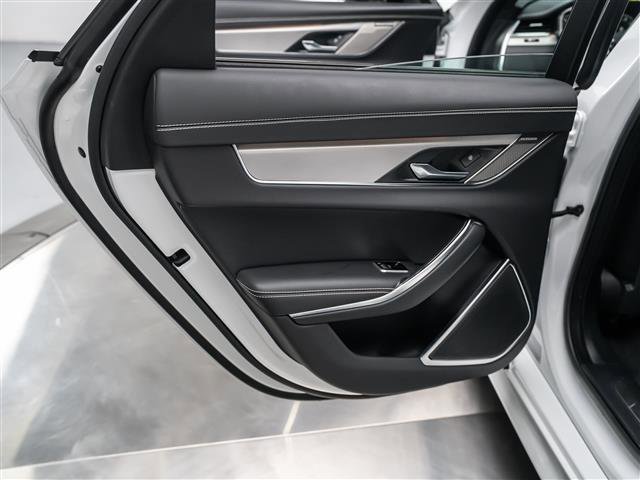 Certified 2024 Jaguar XF R-Dynamic SE image 25