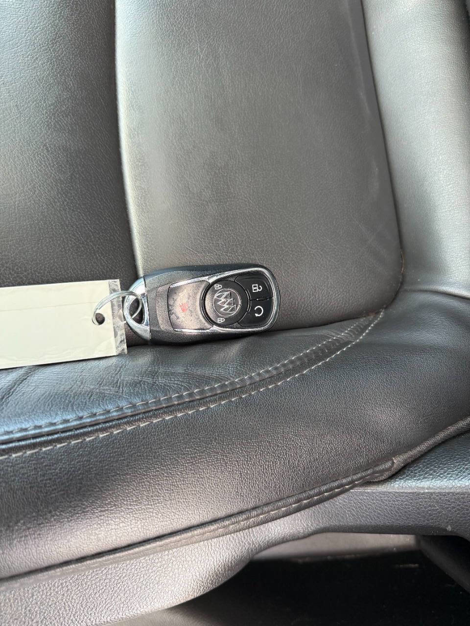 Used 2018 Buick Encore Essence w/ Experience Buick Package AWD/4WD image 17