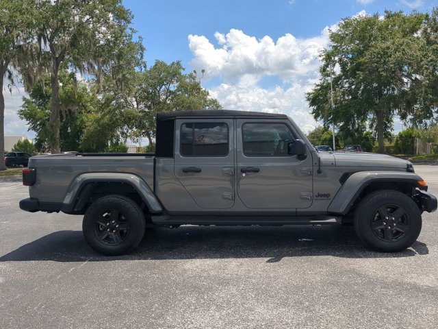 Used 2021 Jeep Gladiator Sport image 3