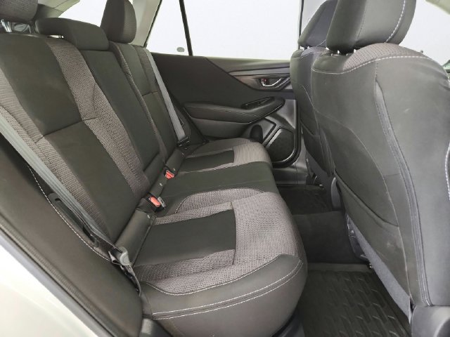 Used 2025 Subaru Outback Premium w/ Popular Package #1A AWD/4WD image 24