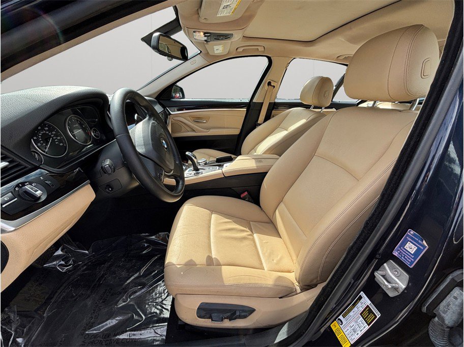 Used 2016 BMW 528i Sedan image 2