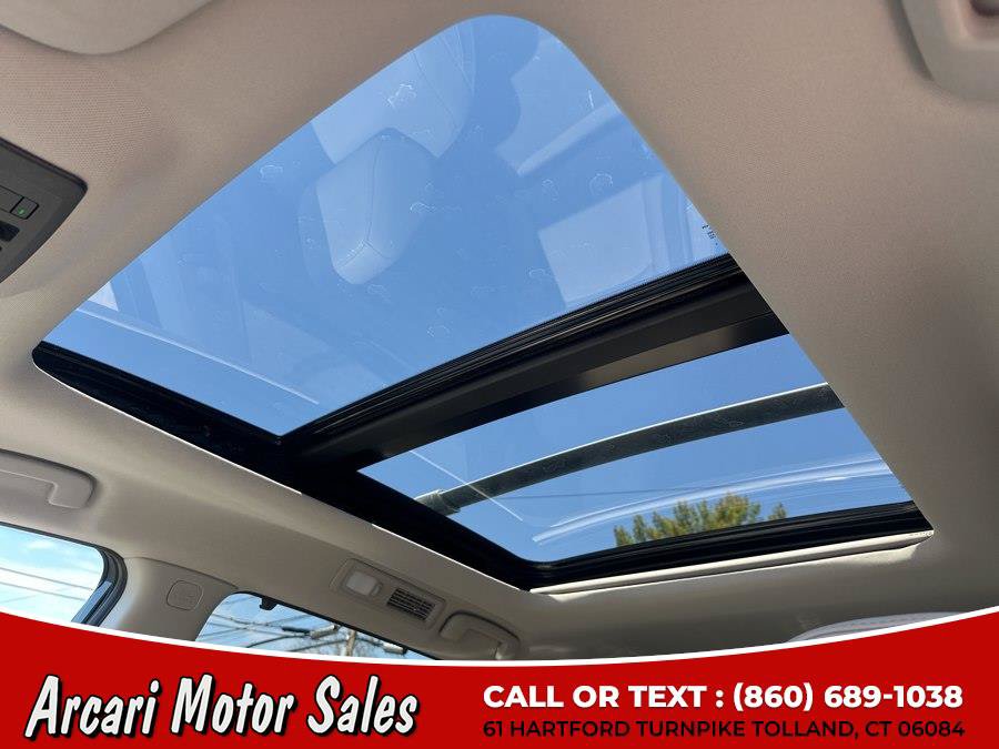 Used 2023 Nissan Pathfinder SL w/ SL Premium Package AWD/4WD image 26