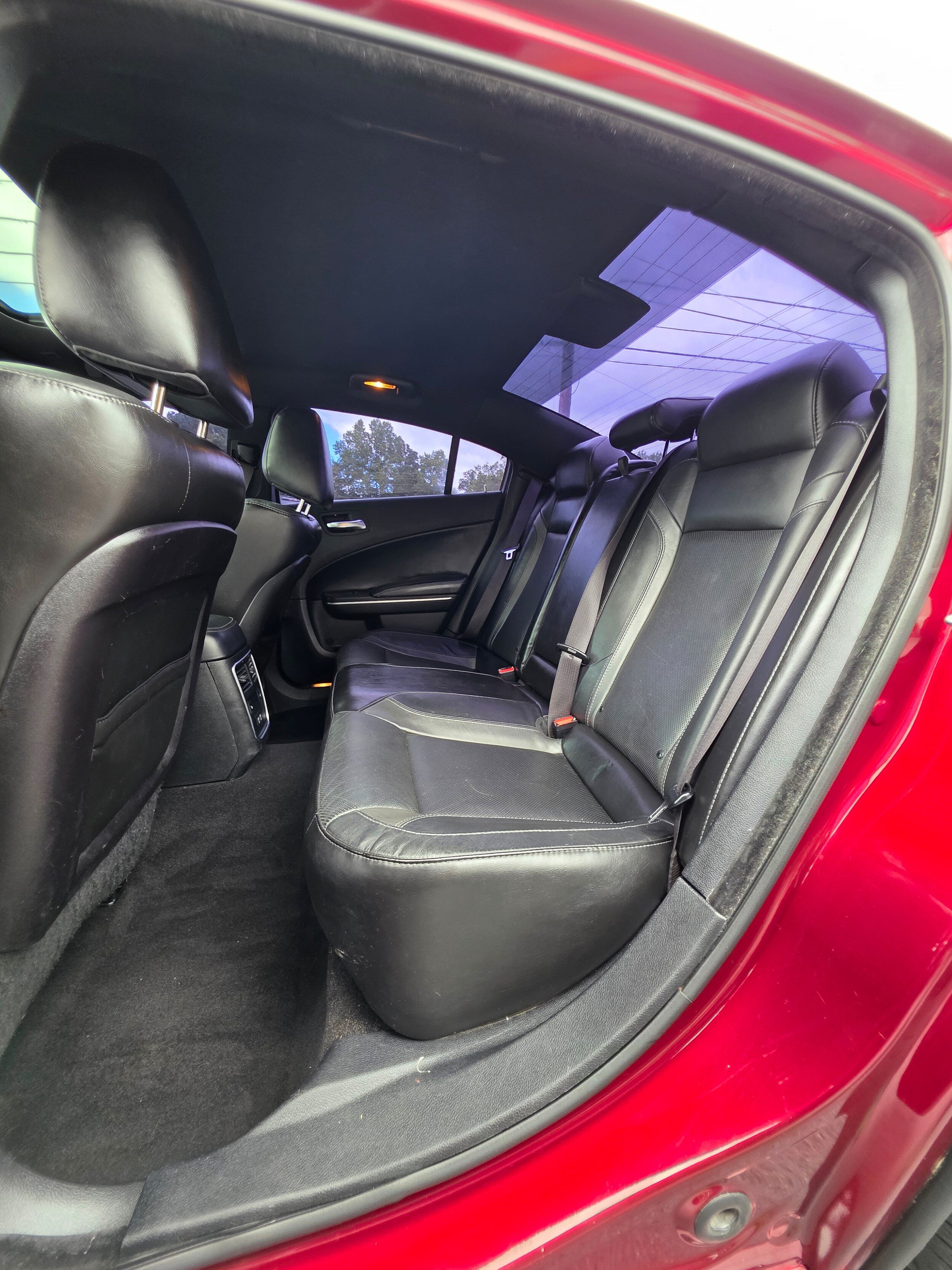 Used 2019 Dodge Charger SXT w/ Leather Interior Group RWD image 19