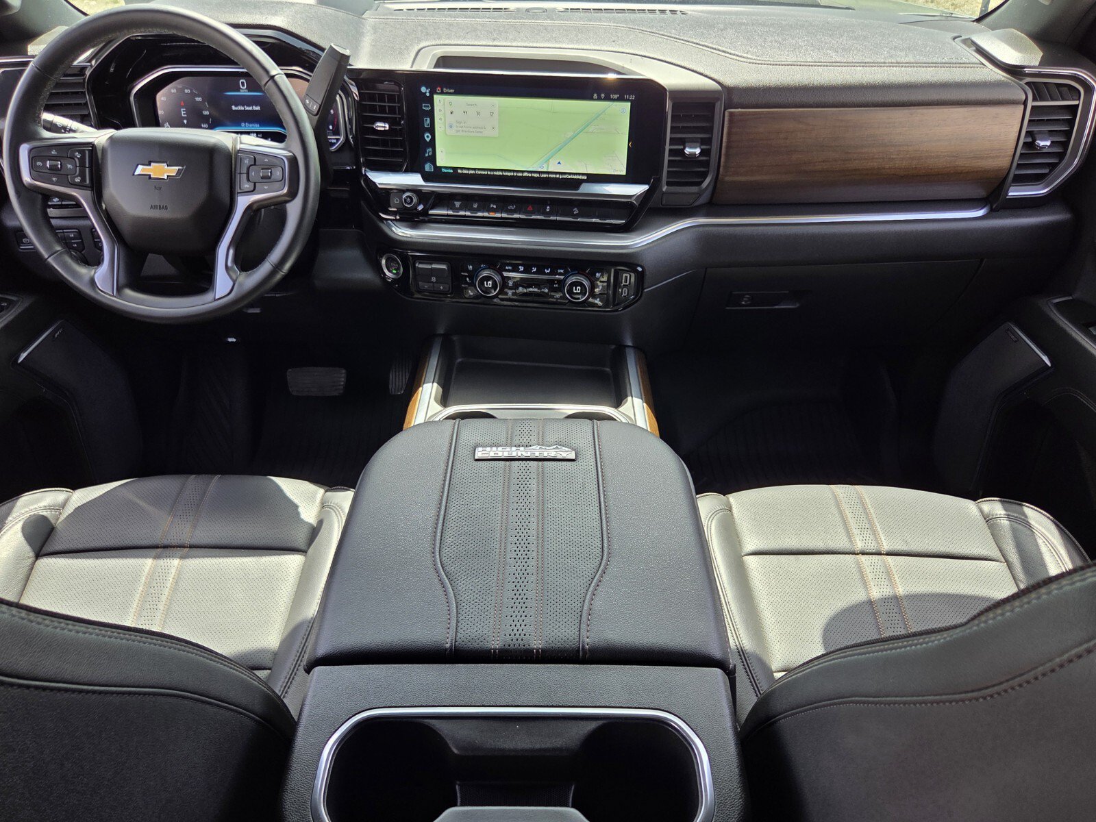 Used 2024 Chevrolet Silverado 2500 High Country w/ Technology Package AWD/4WD image 12