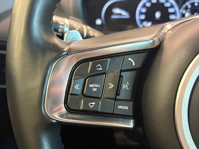 Used 2018 Jaguar XE R-Sport image 25