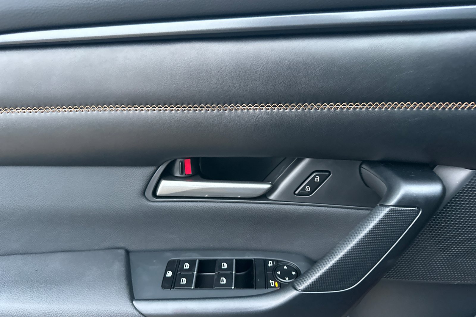 New 2026 MAZDA CX-50 AWD 2.5 Hybrid w/ Weather Package image 11