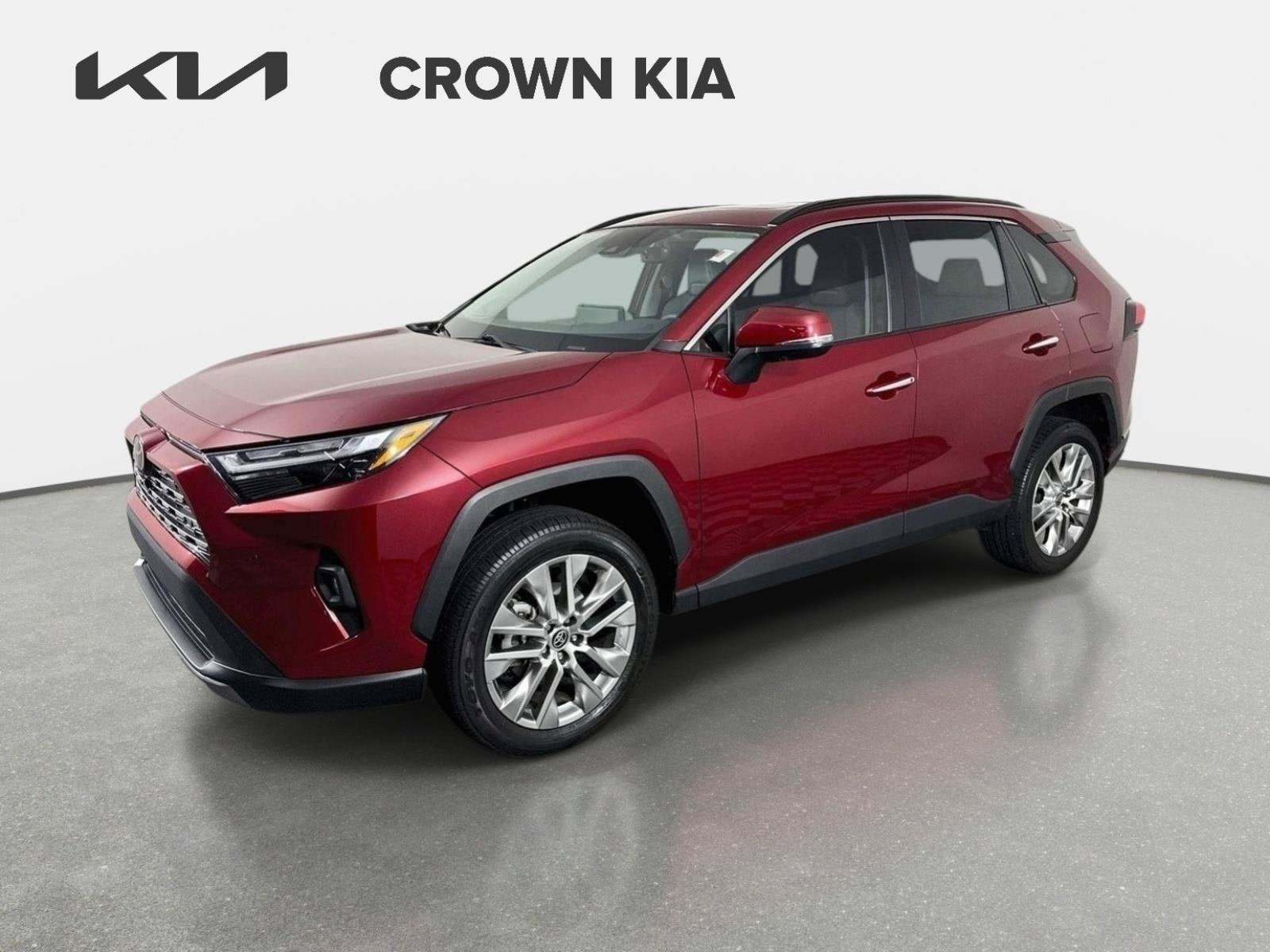 Used 2023 Toyota RAV4 Limited FWD video 1