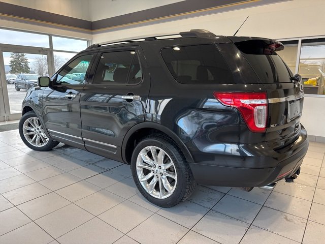 Used 2014 Ford Explorer XLT w/ Equipment Group 202A image 4