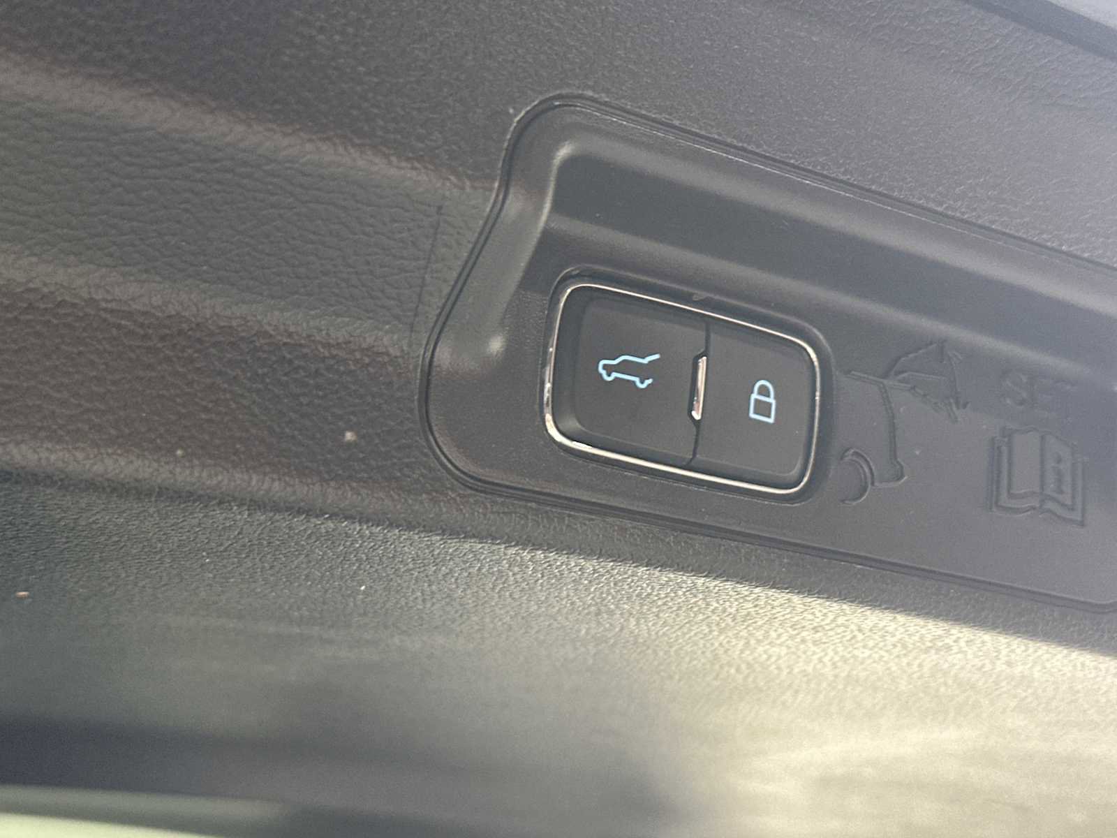 Used 2022 Ford Explorer Timberline image 22