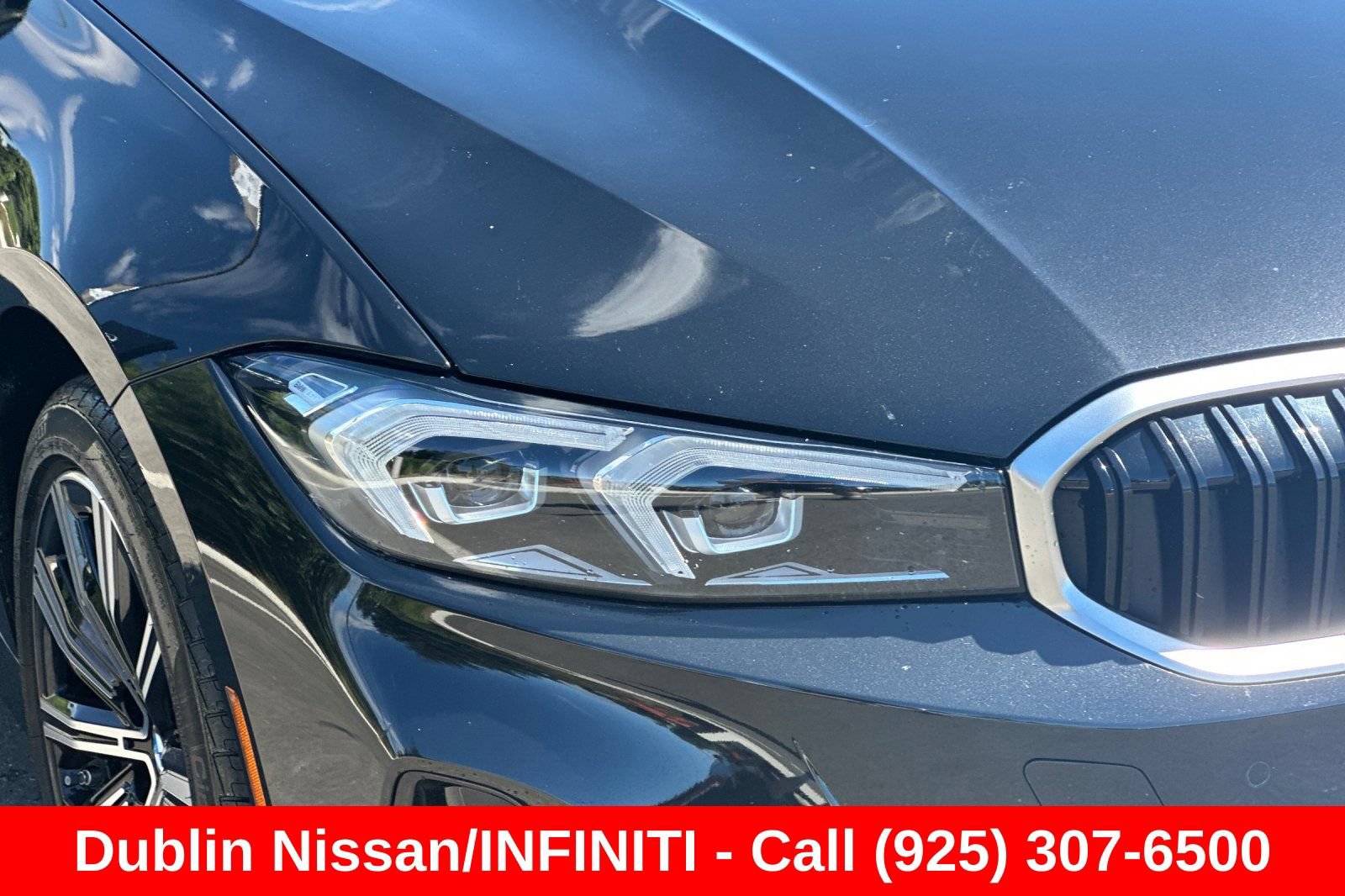 Used 2025 BMW 330i xDrive Sedan AWD/4WD image 46