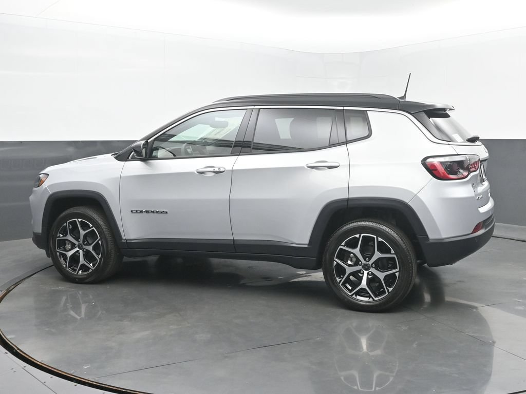 New 2026 Jeep Compass Limited w/ Sun, Sound & Navigation Group AWD/4WD image 3