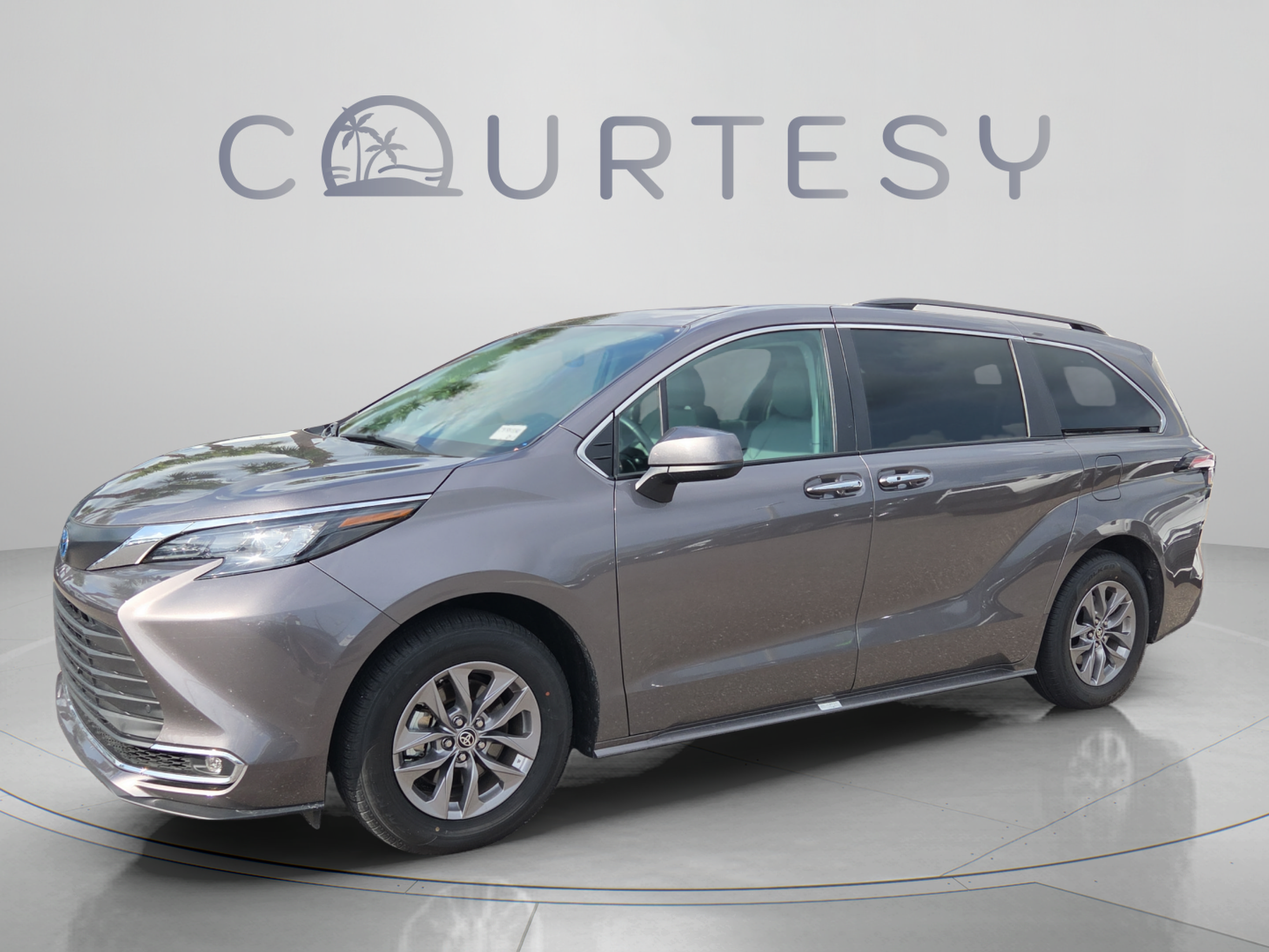 Certified 2024 Toyota Sienna XLE