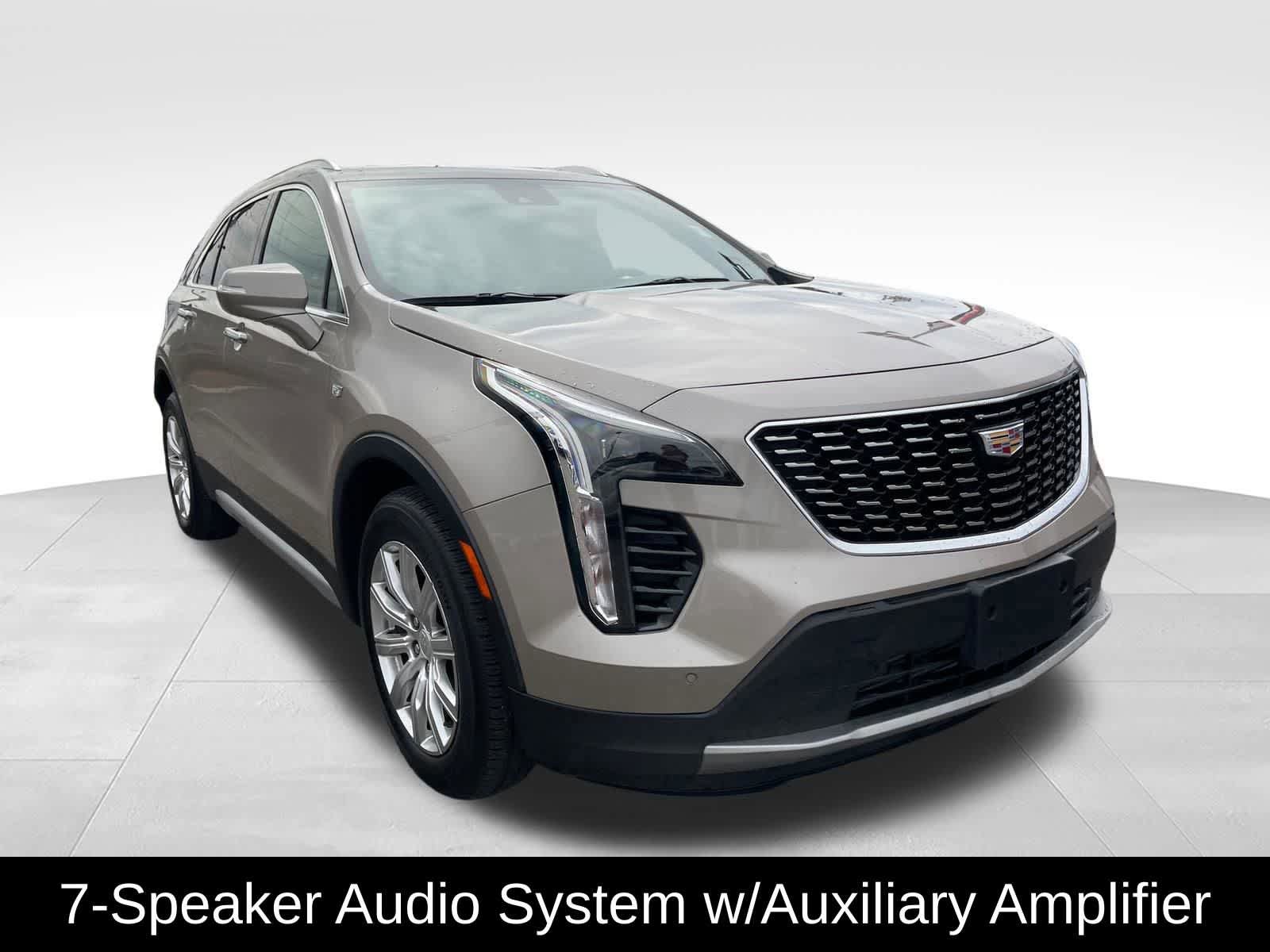 Used 2023 Cadillac XT4 Premium Luxury AWD/4WD image 3