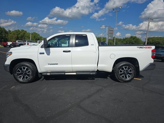 Used 2017 Toyota Tundra SR5 image 4