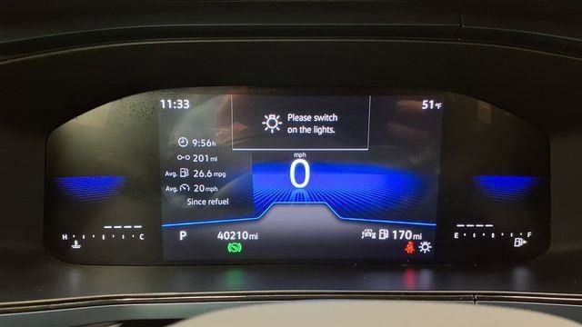 Used 2024 Volkswagen Taos SE image 31