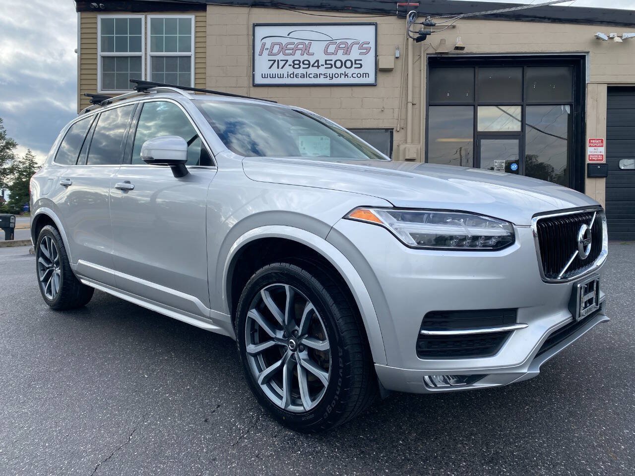 Used 2019 Volvo XC90 T5 Momentum w/ Protection Package Premier