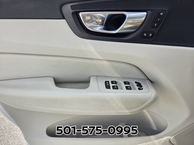 Used 2023 Volvo XC60 B5 Plus AWD/4WD image 36