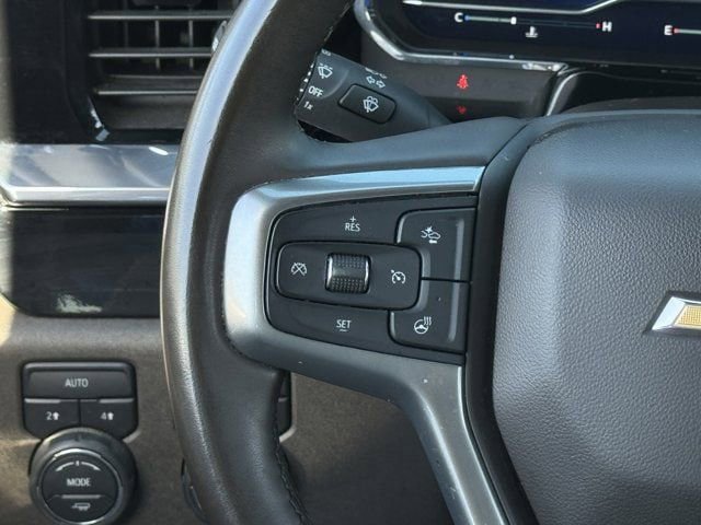 Used 2025 Chevrolet Silverado 1500 LT image 14