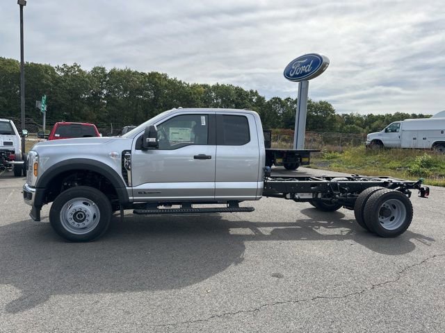 New 2026 Ford F550 4x4 SuperCab Super Duty image 4